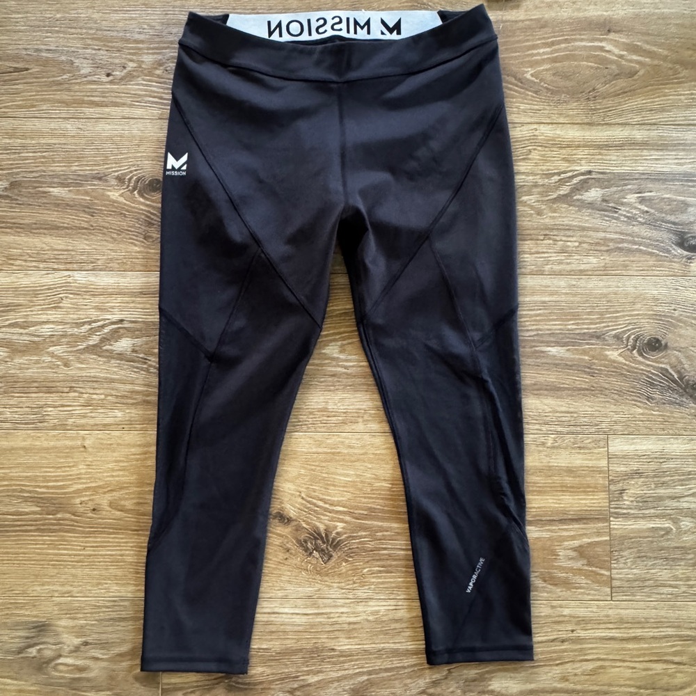 🏋🏻‍♀️ Mission Women's VaporActive Fuel Capris 🏋🏻‍♀️